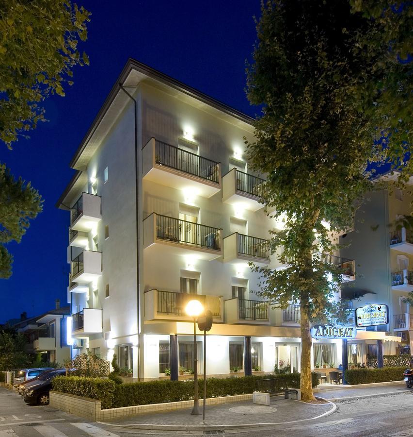 ריצ'יונה Hotel Adigrat מראה חיצוני תמונה
